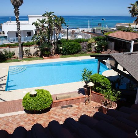 Villa Seven Palms Isola delle Femmine Exteriör bild